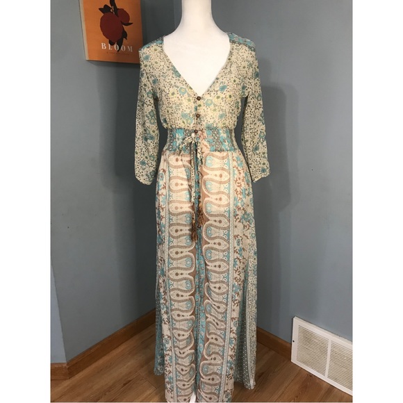 Luiryare Dresses & Skirts - Luiryare boho chic chiffon maxi dress size small 🌼